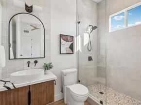 1860 Illion, San Diego CA 92110