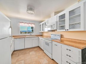 806 E 4Th Ave 10, Escondido CA 92025
