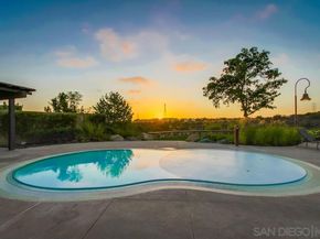 16750 Coyote Bush Drive 36, San Diego CA 92127