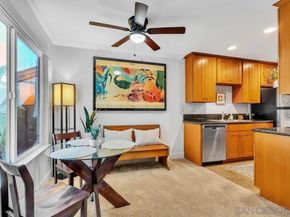 3116 Via Alicante G, La Jolla CA 92037