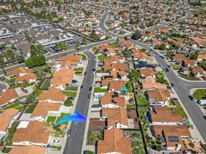 7427 Kamwood St, San Diego CA 92126