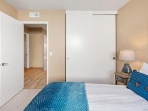 7427 Kamwood St, San Diego CA 92126