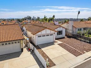 7427 Kamwood St, San Diego CA 92126