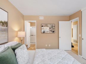 7427 Kamwood St, San Diego CA 92126