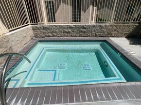 5430 Baltimore Dr 40, La Mesa CA 91942