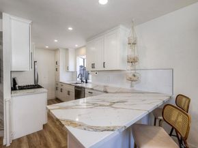3063 Barnard 1, San Diego CA 92110