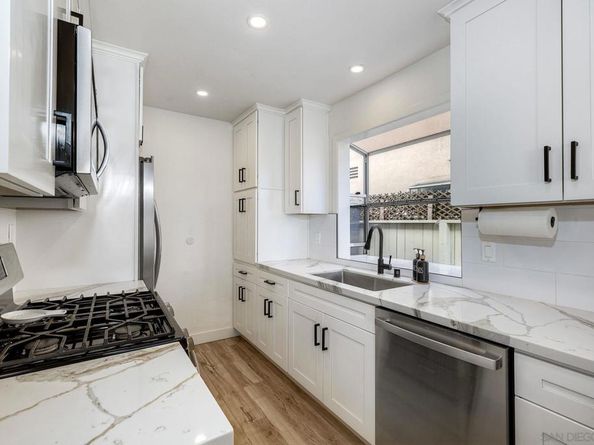 3063 Barnard 1, San Diego CA 92110