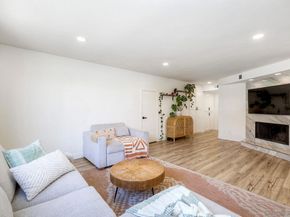 3063 Barnard 1, San Diego CA 92110