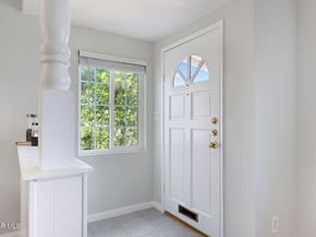 18020 Collins Street, Encino CA 91316