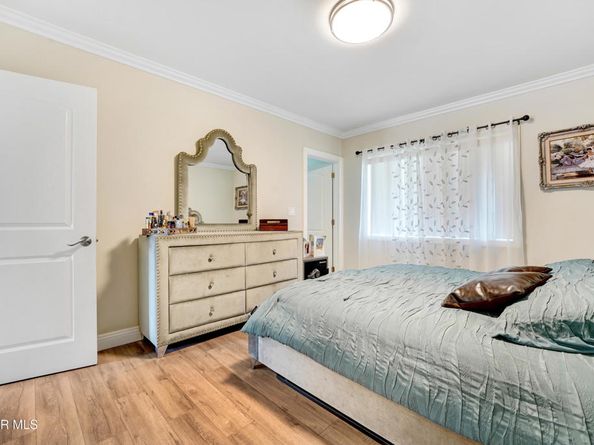 11569 Bonham Avenue, Sylmar CA 91342