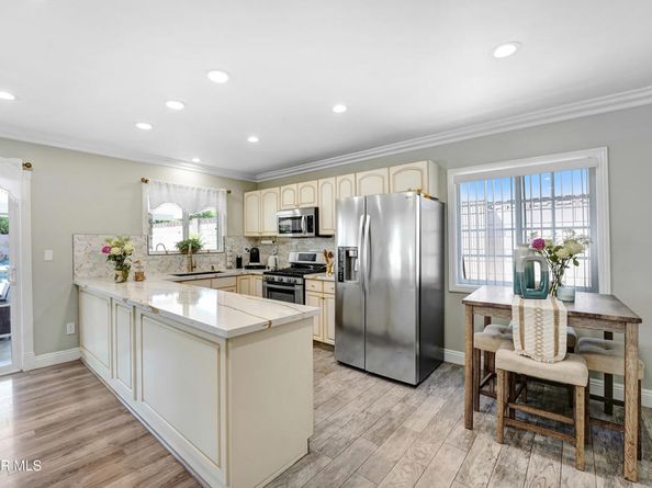 11569 Bonham Avenue, Sylmar CA 91342