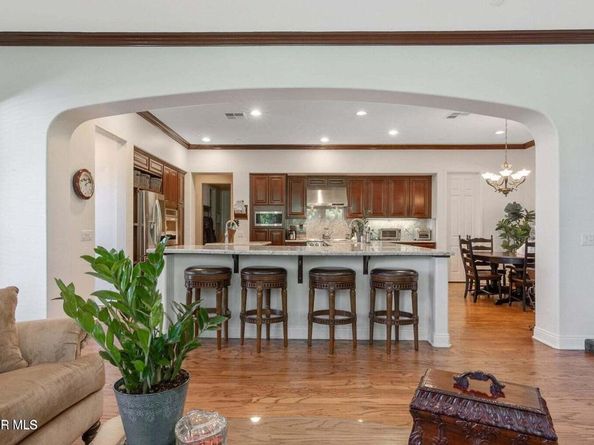5704 Lyon Court, Calabasas CA 91302