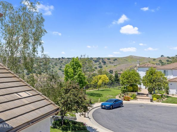 5704 Lyon Court, Calabasas CA 91302