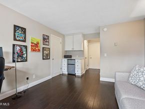 5000 S Centinela Avenue 109, Los Angeles CA 90066