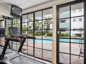 5000 S Centinela Avenue 109, Los Angeles CA 90066