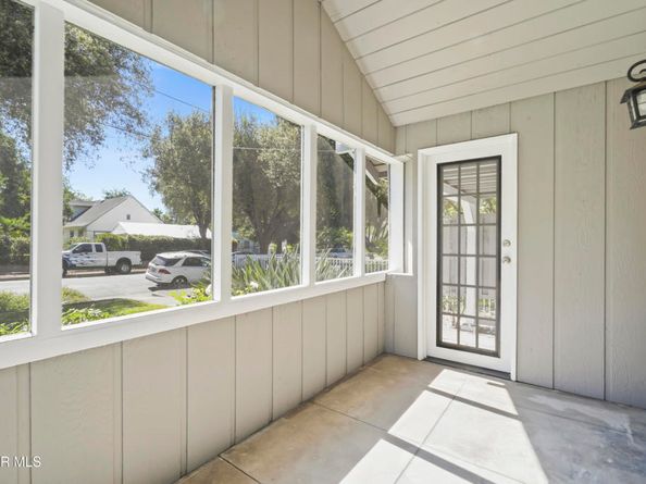 1657 Navarro Avenue, Pasadena CA 91103