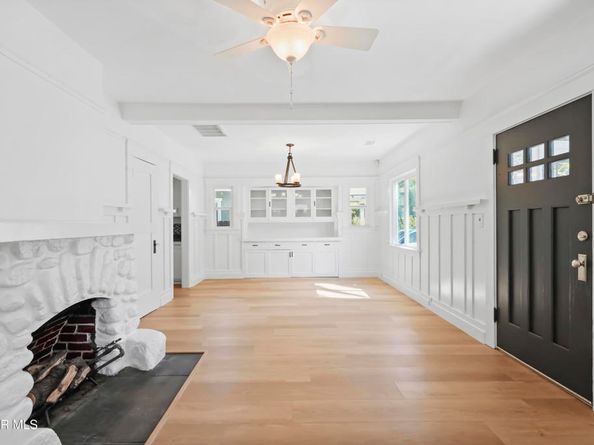 1657 Navarro Avenue, Pasadena CA 91103