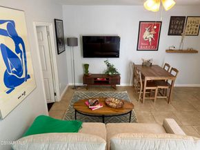 11017 Tiara Street, North Hollywood CA 91601