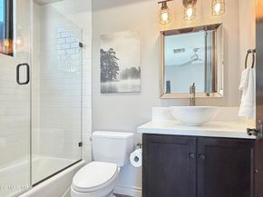 6930 Woodrow Wilson Drive, Los Angeles CA 90068