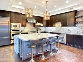 6930 Woodrow Wilson Drive, Los Angeles CA 90068