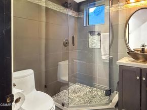 6930 Woodrow Wilson Drive, Los Angeles CA 90068