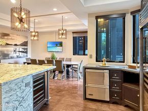 6930 Woodrow Wilson Drive, Los Angeles CA 90068