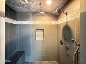 6930 Woodrow Wilson Drive, Los Angeles CA 90068