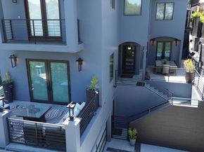 6930 Woodrow Wilson Drive, Los Angeles CA 90068