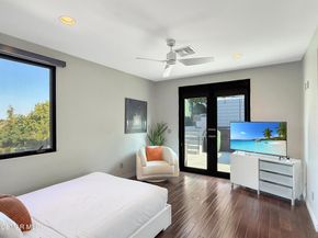 6930 Woodrow Wilson Drive, Los Angeles CA 90068