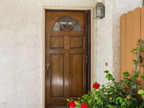 30430 Passageway Place, Agoura Hills CA 91301