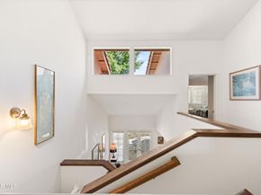 30430 Passageway Place, Agoura Hills CA 91301