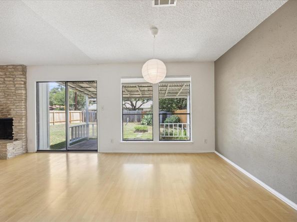 4910 Wing RD, Austin TX 78749