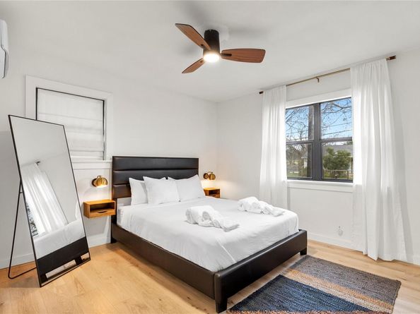 1111 Ebert Ave, Austin TX 78721