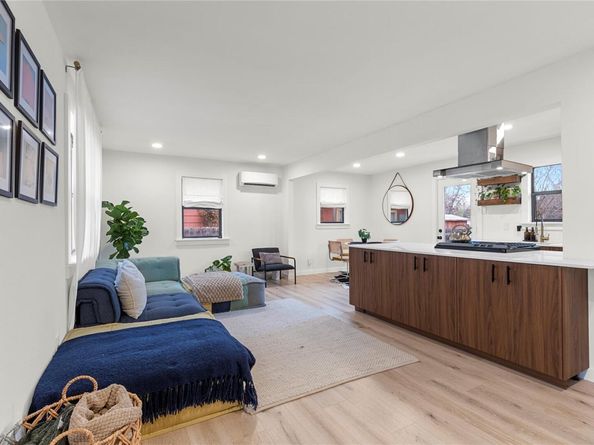 1111 Ebert Ave, Austin TX 78721