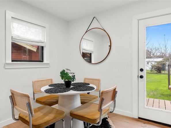 1111 Ebert Ave, Austin TX 78721