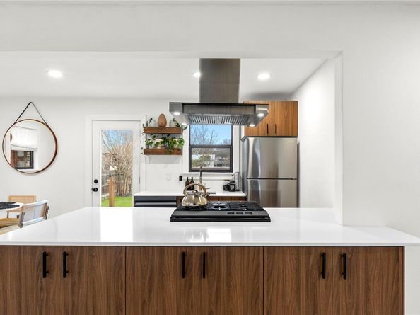 1111 Ebert Ave, Austin TX 78721