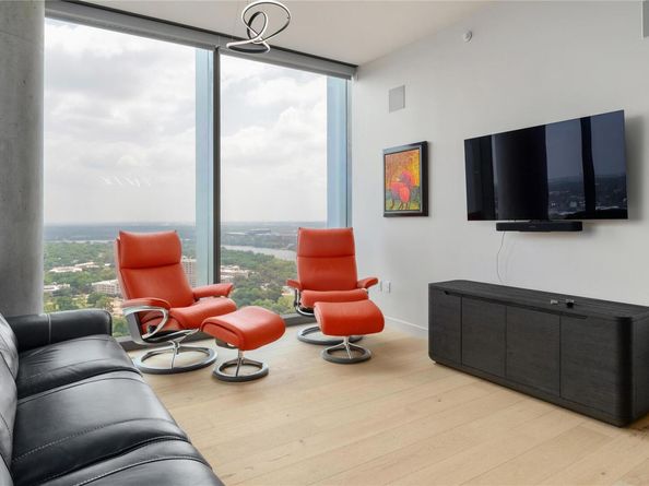 44 East Ave 2907, Austin TX 78701