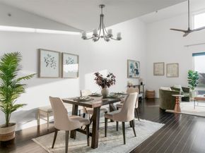 2612 W 12th ST 303, Austin TX 78703