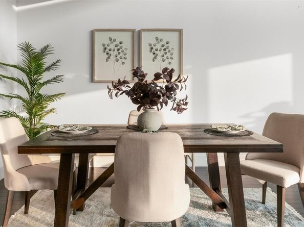 2612 W 12th ST 303, Austin TX 78703