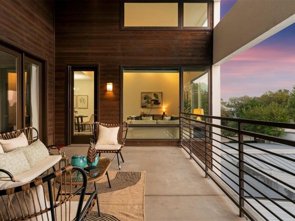 2612 W 12th ST 303, Austin TX 78703