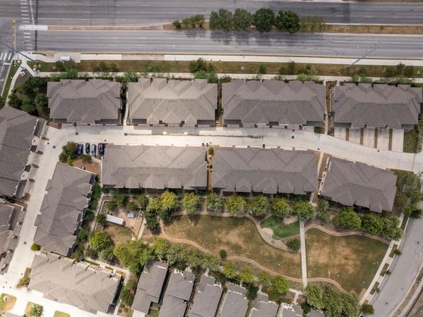 6814 E Riverside DR 35, Austin TX 78741