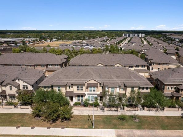 6814 E Riverside DR 35, Austin TX 78741