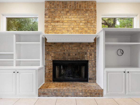 6000 Ironwood CV, Austin TX 78759