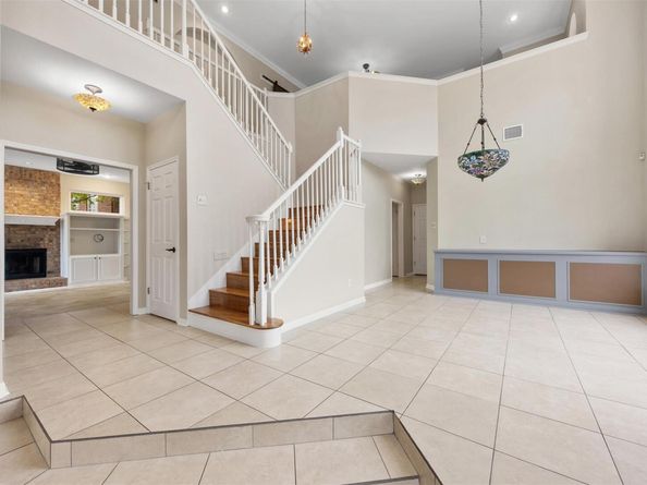 6000 Ironwood CV, Austin TX 78759