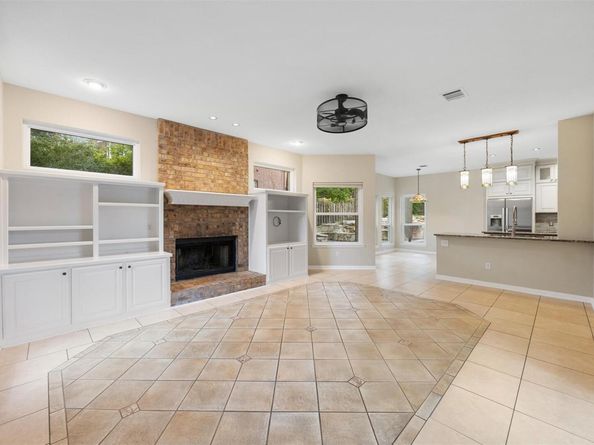 6000 Ironwood CV, Austin TX 78759