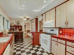 6011 Shoal Creek BLVD, Austin TX 78757