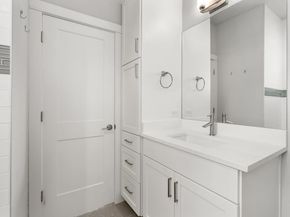 2209 Willow ST B, Austin TX 78702