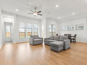 216 Hollister DR, Liberty Hill TX 78642