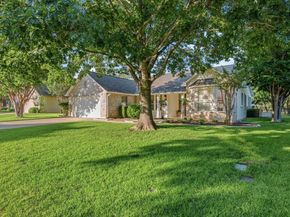 118 Cold Springs DR, Georgetown TX 78633
