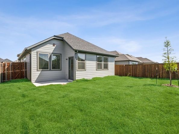 8003 Shining Flor RUN, Lago Vista TX 78645
